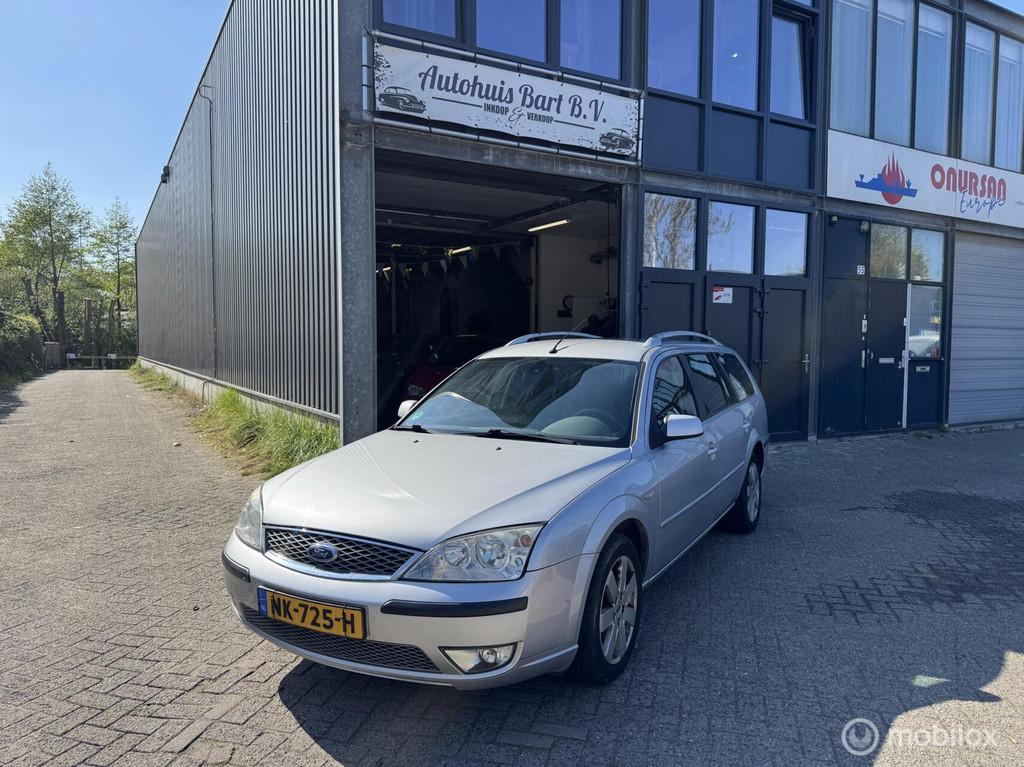 Ford Mondeo Wagon 1.8-16V Champion Airco! 14 maanden APK! NA, Auto's, Gebruikt, Zwart, 4 cilinders, Handgeschakeld