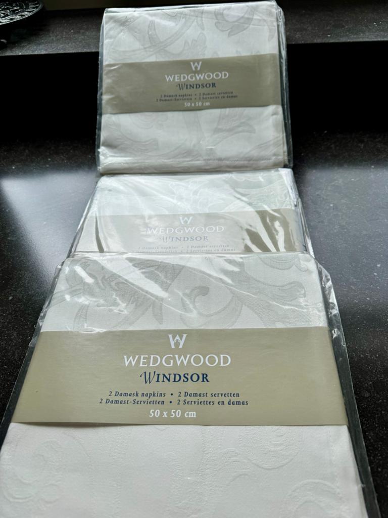Wedgwood Windsor Damast Servetten 50x50 cm, Ophalen of Verzenden, Nieuw, Wit, Overige typen