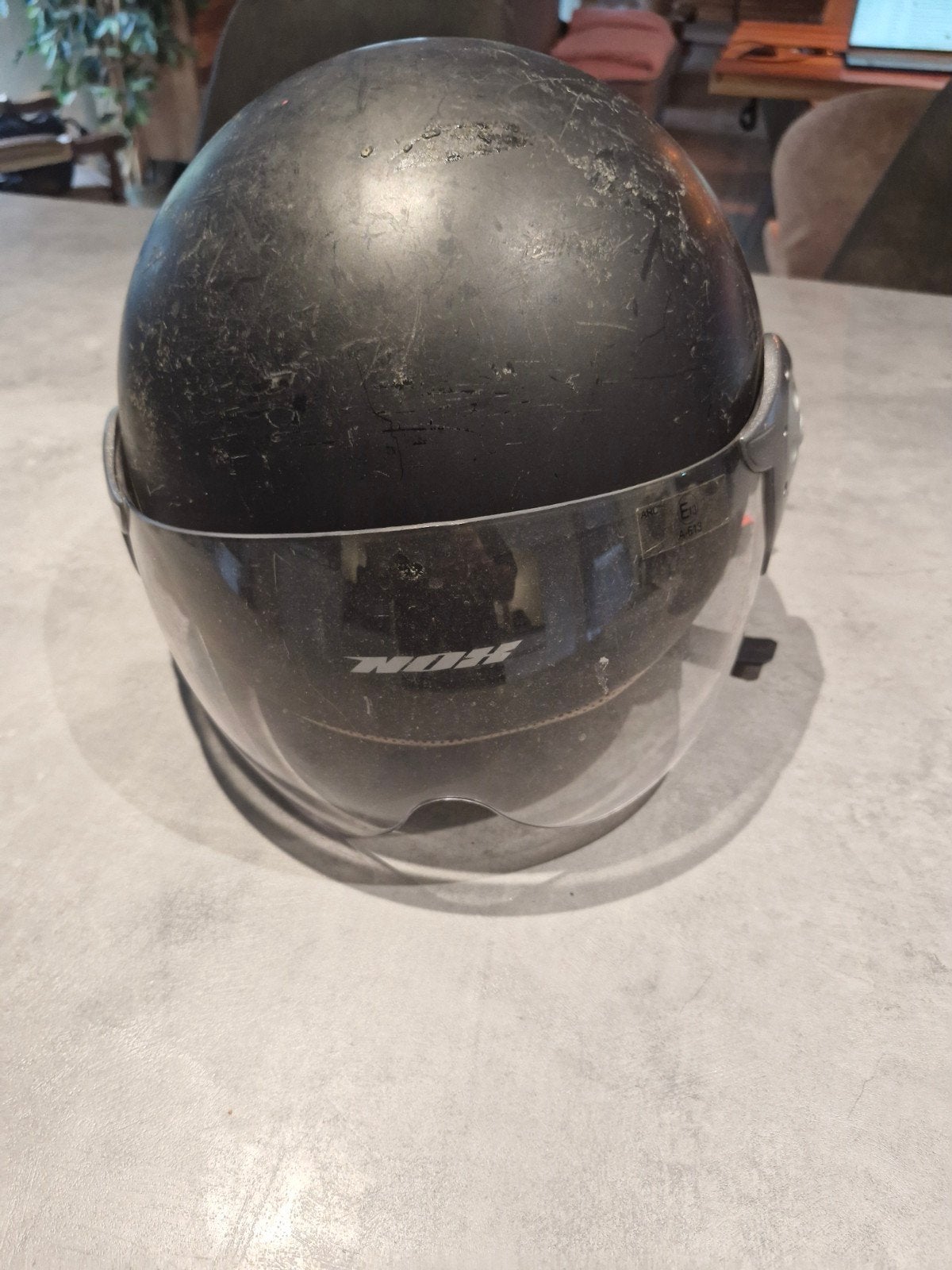 Gebruikte zwarte NOH scooterhelm met vizier, Ophalen of Verzenden, Gebruikt, Medium, NOH