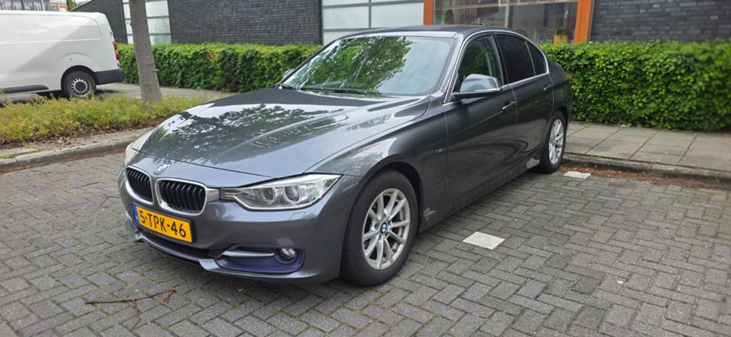 BMW 3-Serie 2.0D 320 EDE 120KW Aut8(f30) 2014 Grijs, Auto's, BMW, Automaat, 745 kg, Achterwielaandrijving, 1995 cc