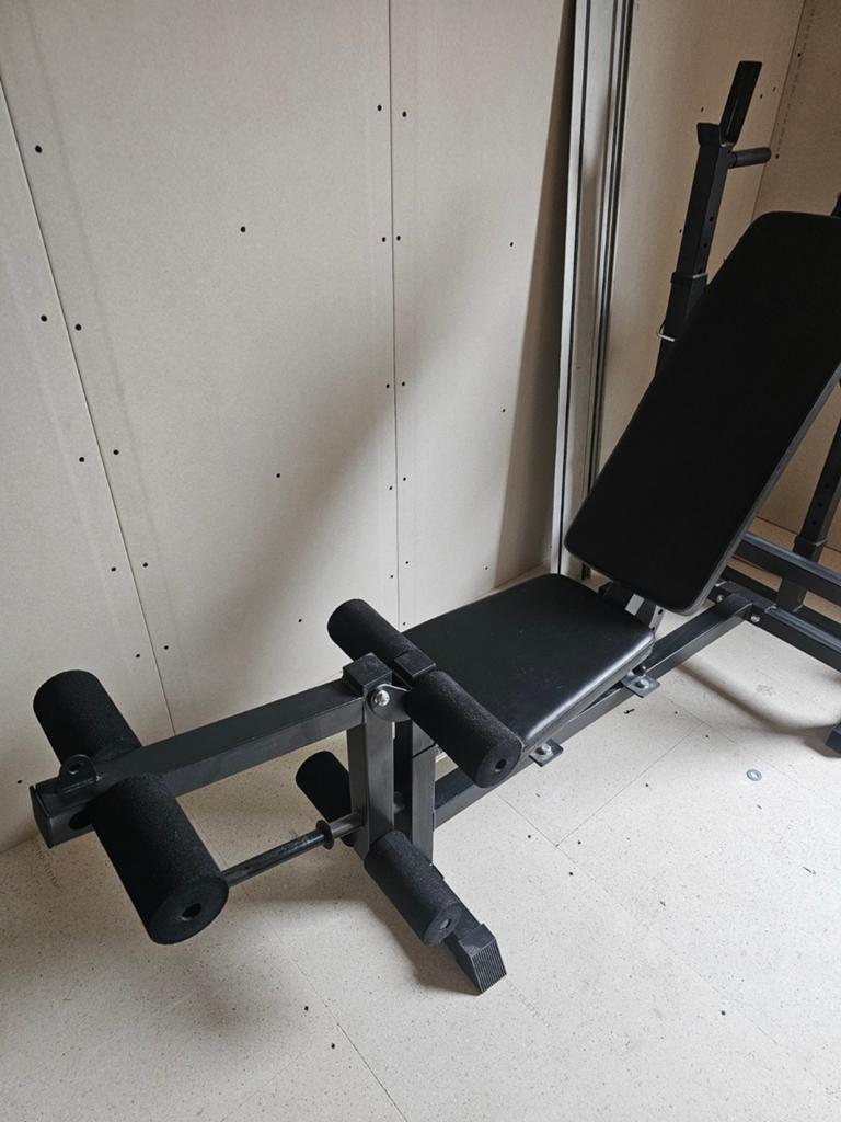 Home fitness bankje en lat pulley met gewichten, Sport en Fitness, Ophalen, Zo goed als nieuw, Benen, Overige typen