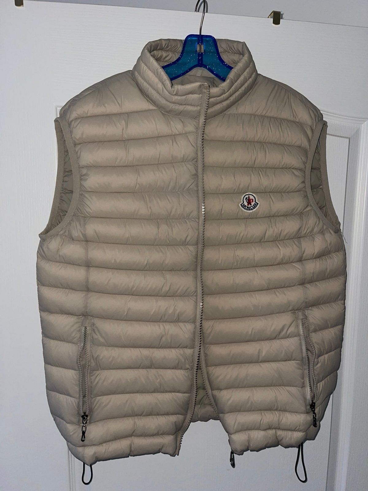 Moncler bodywarmer nieuw XL, Kleding | Heren, Ophalen of Verzenden, Zo goed als nieuw, Maat 56/58 (XL), Zwart