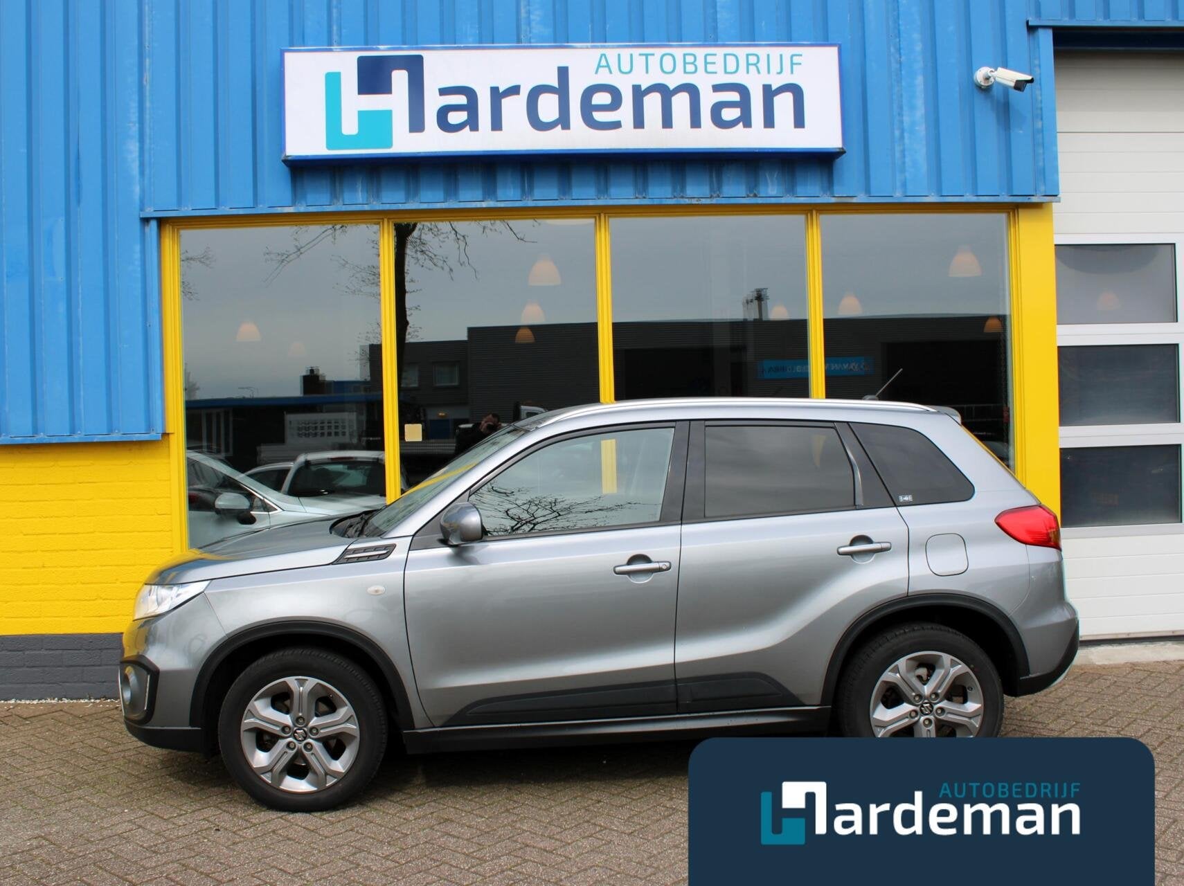Suzuki Vitara 1.6 Exclusive Navi Carplay Cruise, Auto's, Voorwielaandrijving, Euro 6, 4 cilinders, Met garantie (alle)