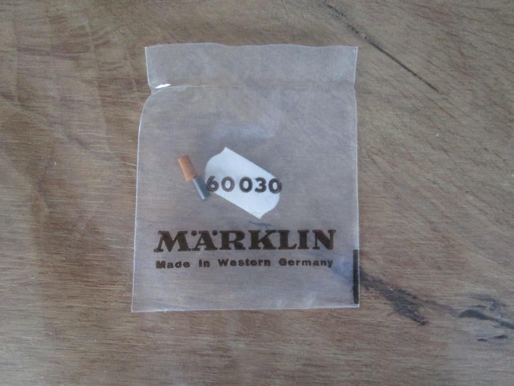Marklin 60030 setje koolborstels., Hobby en Vrije tijd, Wisselstroom, Gebruikt, Overige typen, Ophalen of Verzenden