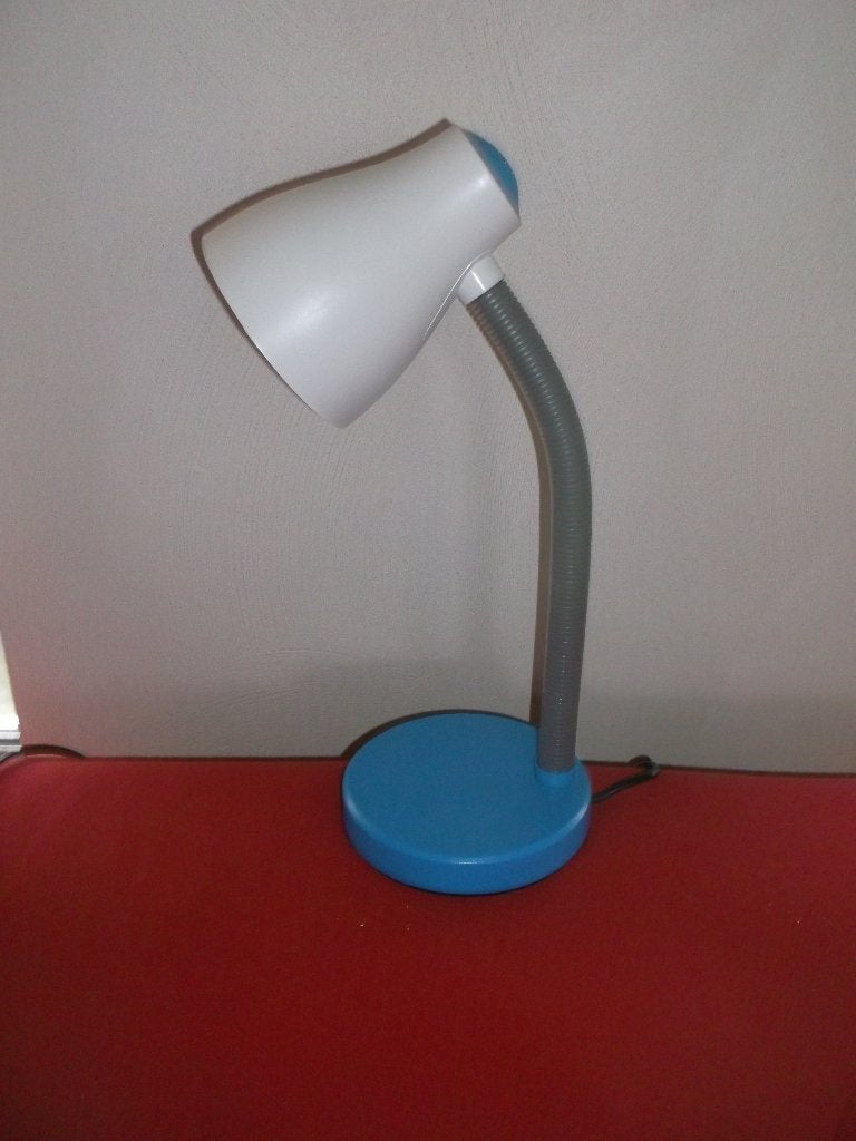 Retro look bureau/tafel/nachtkast lampje, Huis en Inrichting, Lampen | Tafellampen, Meerkleurig, Ophalen of Verzenden, Zo goed als nieuw
