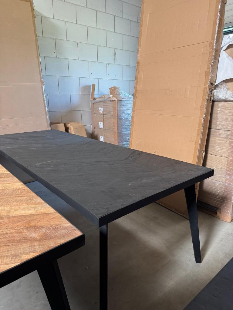 Eettafel OMG rofb026 l Whoon l Room108 l van €1559 voor €469, Ophalen, 200 cm of meer, 50 tot 100 cm, Zo goed als nieuw