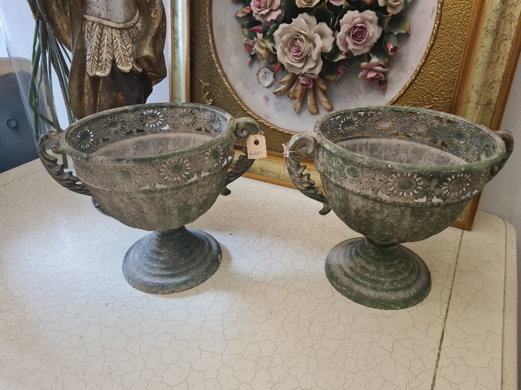 Sierlijke metalen bloempotten p/st 19,95, Tuin en Terras, Bloempotten, Heikant 21 Kaatsheuvel, Nieuw, Ophalen of Verzenden, Metaal