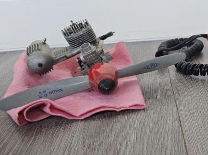 OS MAX FX 40 vliegtuigmotor met propellor, Ophalen of Verzenden, Gebruikt, Nitro