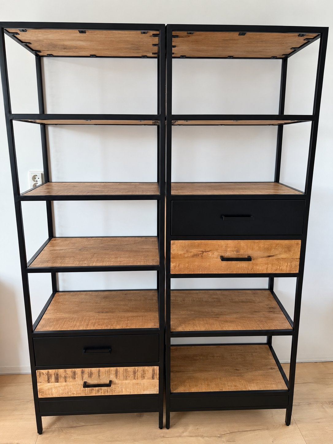 Industriële Boekenkast met Lades en Planken - Hout & Metaal, Ophalen, Gebruikt, 100 tot 150 cm, 200 cm of meer