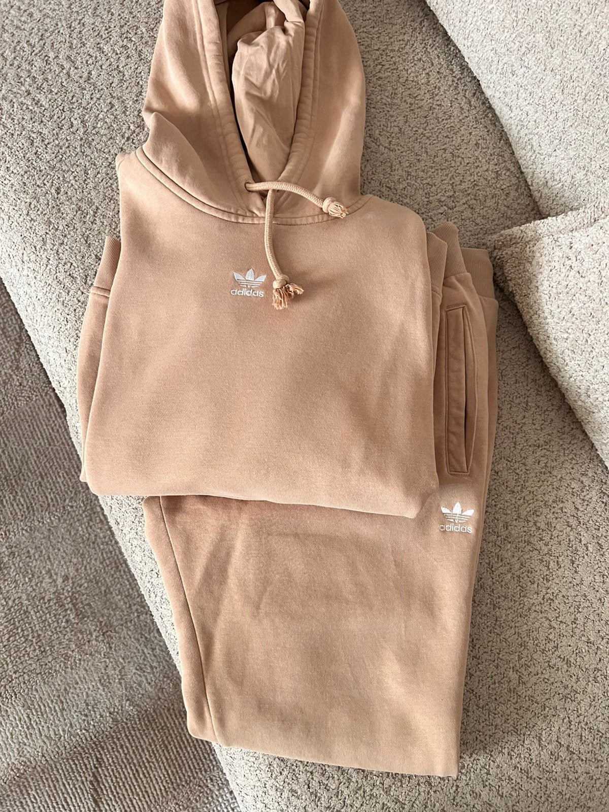 Adidas pak maat M, Kleding | Dames, Huispakken, Ophalen of Verzenden, Zo goed als nieuw, Zwart