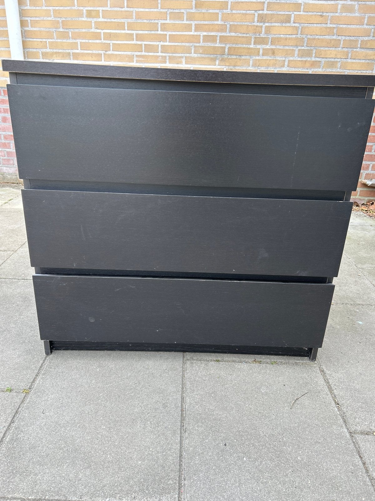 Donkere ladekast met 3 laden - Gebruikt, Huis en Inrichting, Ophalen, Gebruikt, 3 of 4 laden, 25 tot 50 cm
