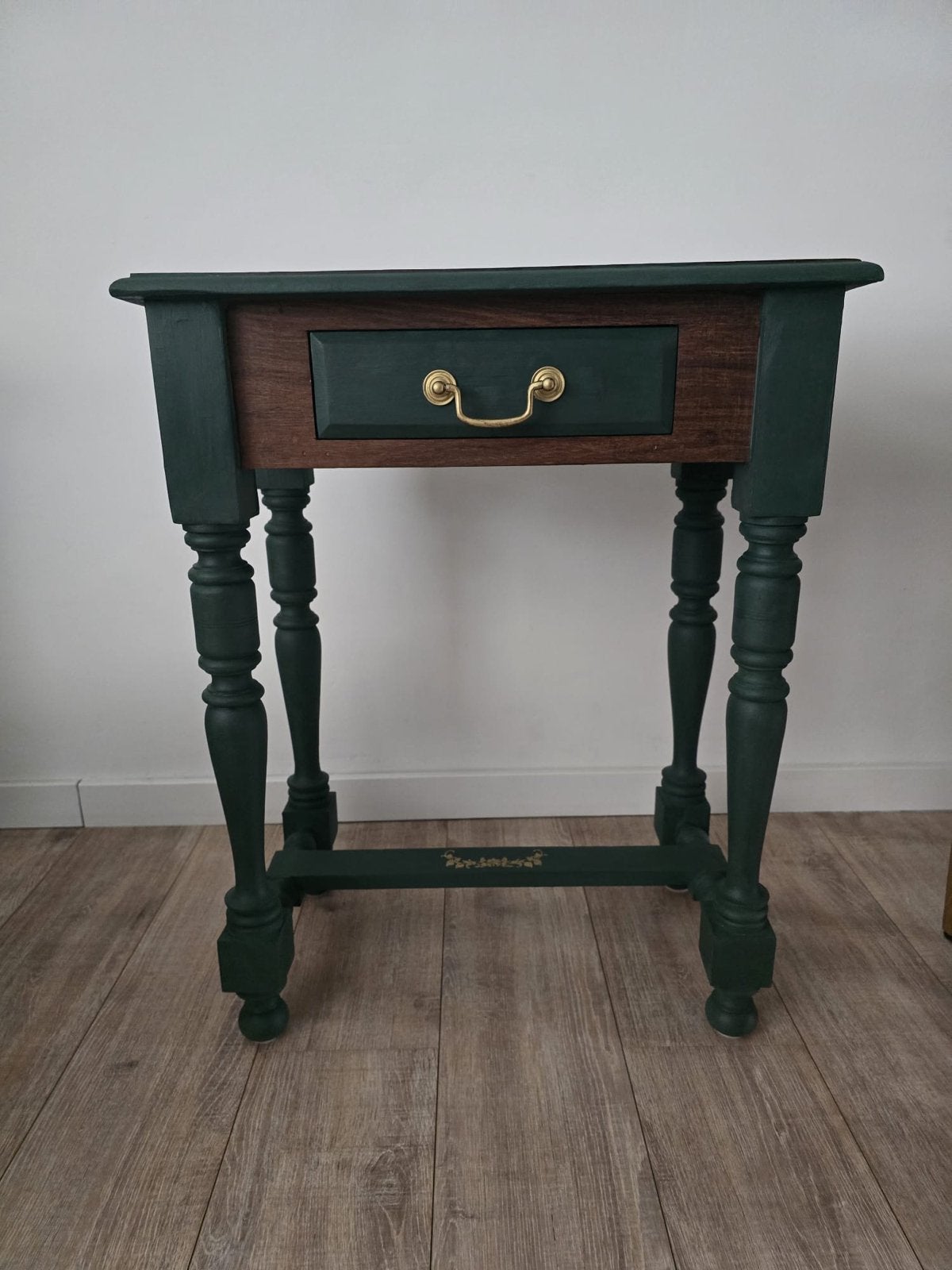 Vintage bijzettafel haltafel met lade - Donkergroen & Hout, Ophalen, 55 tot 75 cm, Zo goed als nieuw, 60 cm of meer