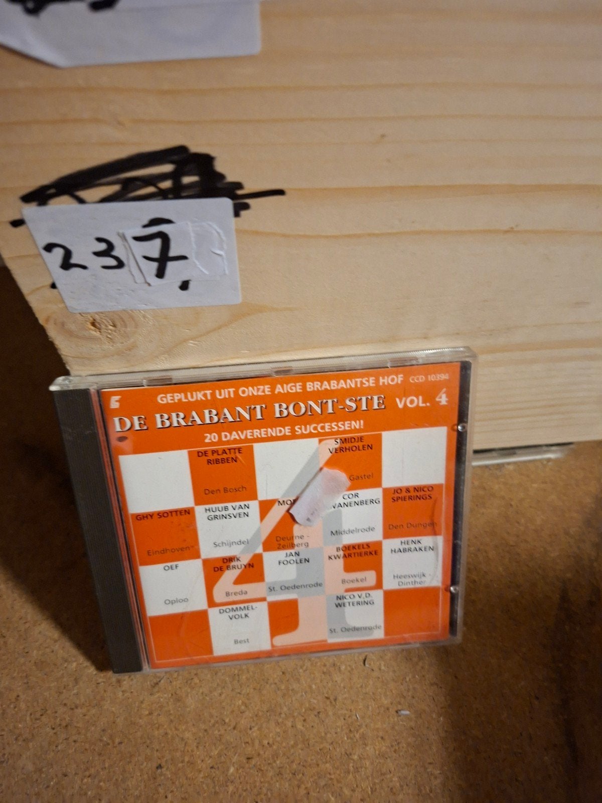 De Brabant Bont-Ste Vol. 4 CD - 20 Daverende Successen!, Ophalen of Verzenden, Gebruikt, Feestmuziek, Verzamelalbum
