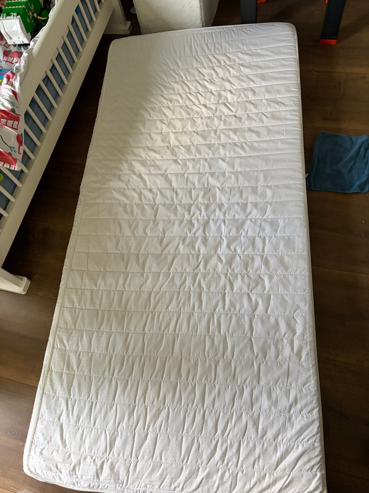 JYSK Matras - Comfortabel en Goed Onderhouden, Ophalen, 90 cm, Eenpersoons, Zo goed als nieuw
