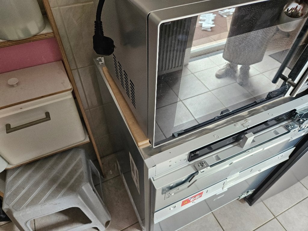 Magnetron, Ophalen, 60 cm of meer, Grill, Zo goed als nieuw