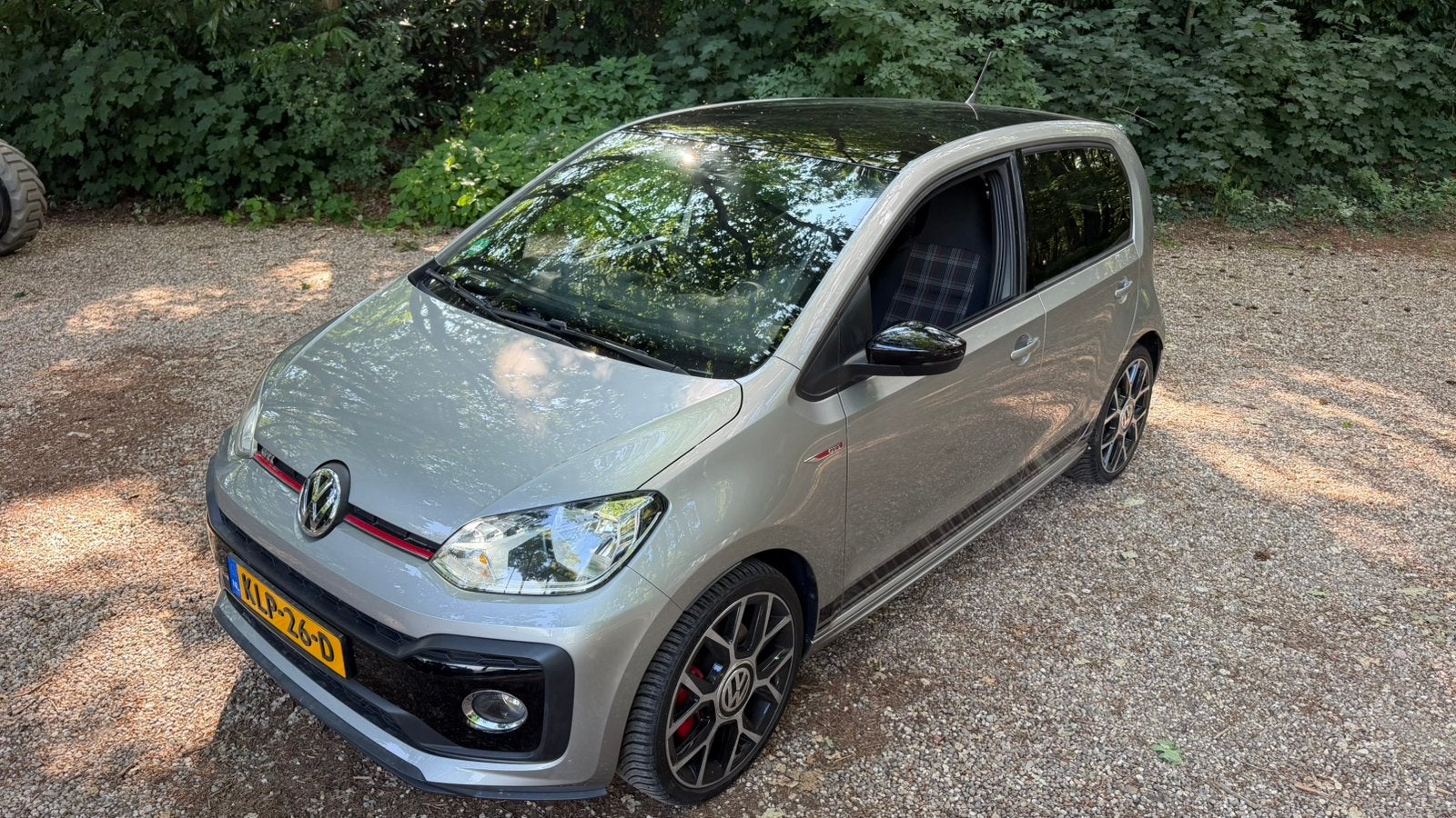 Volkswagen up! 1.0 GTI 115PK 5D 2019 Grijs Nieuwe APK!, Auto's, Voorwielaandrijving, 970 kg, Stof, 4 stoelen