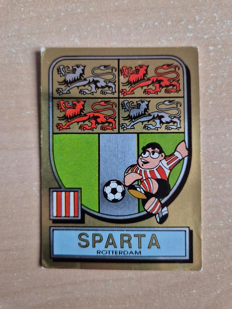 Panini Voetbal 82 Embleem Sparta, Ophalen of Verzenden, Zo goed als nieuw, Sparta, Poster, Plaatje of Sticker