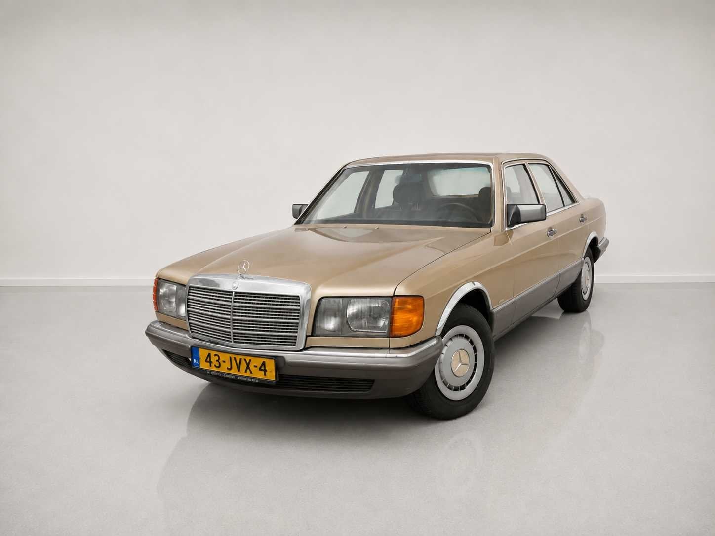 Mercedes - 280 SE - W126 - Oldtimer, Auto's, Oldtimers, Overige carrosserieën, Bruin, Overige brandstoffen, Mercedes-Benz