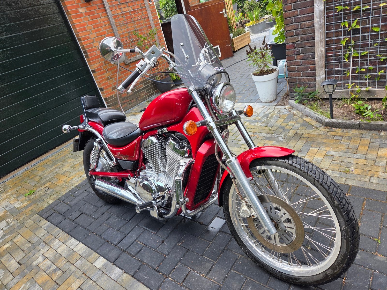 Suzuki Intruder 800cc, Motoren, Motoren | Suzuki, Cardan-aandrijving, Occasion, Chopper, Particulier