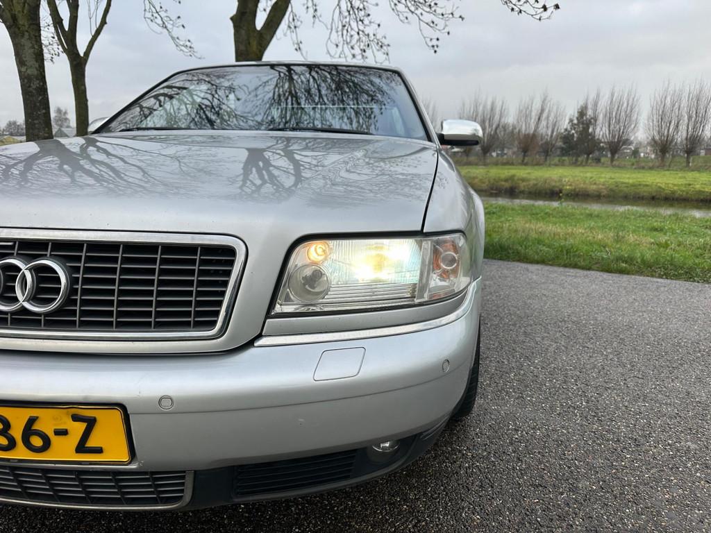 Audi S8 4.2 5V|dealer onderhouden|sport uilaat|nw apk, 4172 cc, Leder, Bedrijf, Handgeschakeld
