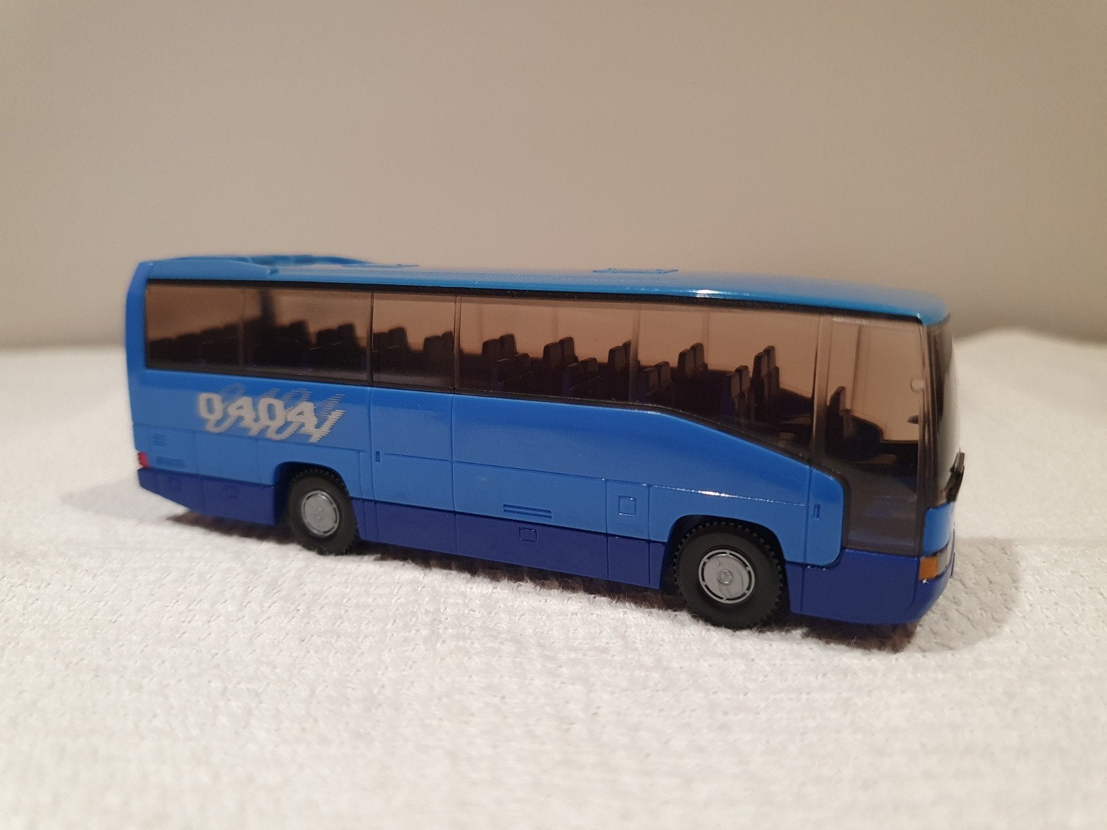 Wiking Mercedes-Benz O404 midi bus 1:87, Hobby en Vrije tijd, Modelauto's | 1:87, Ophalen of Verzenden, Gebruikt, Bus of Vrachtwagen