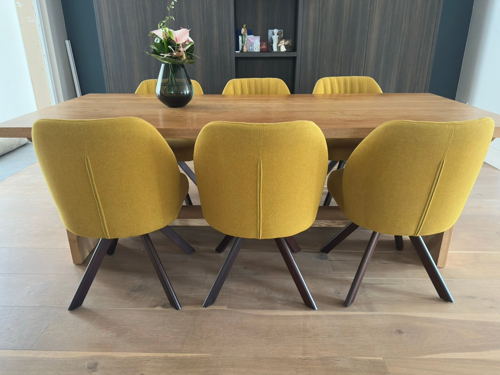 6 okergele stoelen, Huis en Inrichting, Ophalen, Overige kleuren, Zo goed als nieuw, Eén