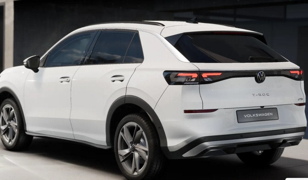 Volkswagen T-Roc 1.5 eTsi Life First Edition 116 PK Automaat, Auto's, Volkswagen, Stof, 1498 cc, Euro 6, 4 cilinders