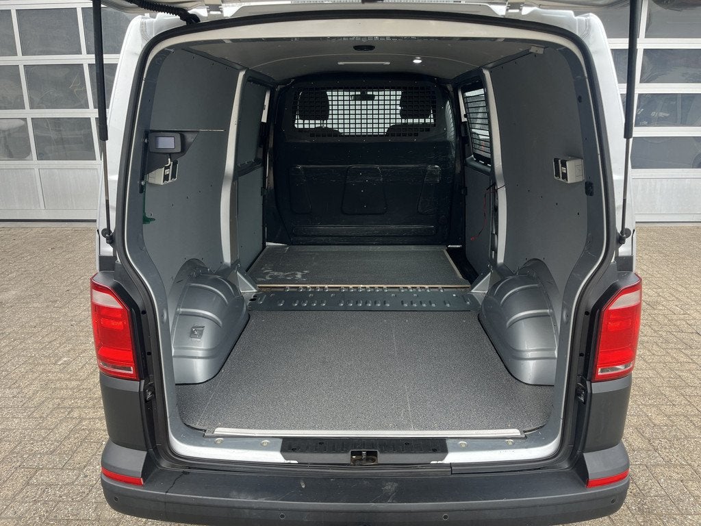 Volkswagen Transporter 2.0 TSI L2H1 Benzine Dubbele Schuifde, Auto's, Bestelauto's, Voorwielaandrijving, Stof, Gebruikt, 4 cilinders