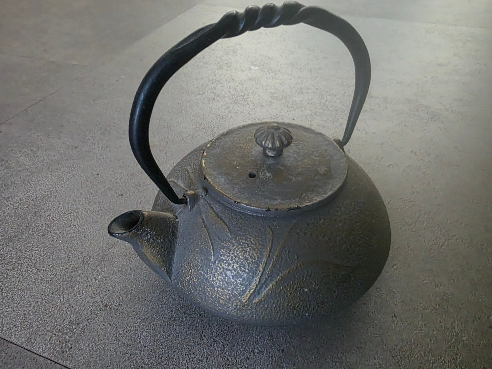 Vintage Japanse gietijzeren Tetsubin / theeketel, Ophalen of Verzenden