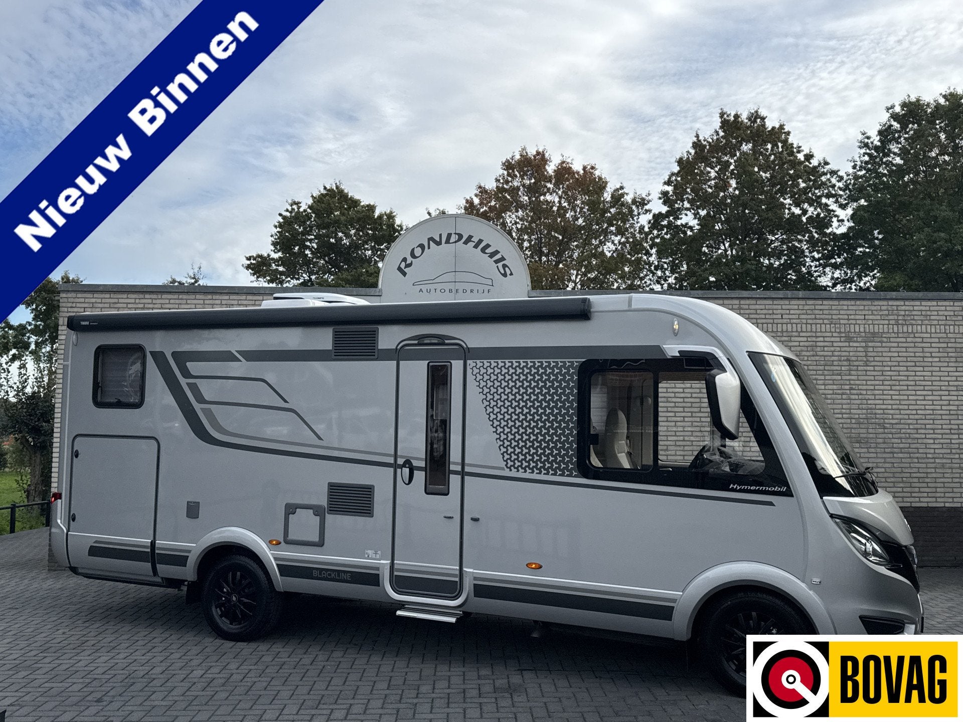 Hymer BMC-I 680 BLACK LINE 170 pk AUTOMAAT 9-Traps 4-Persoon, Airbags, Ringverwarming, Bedrijf, Diesel