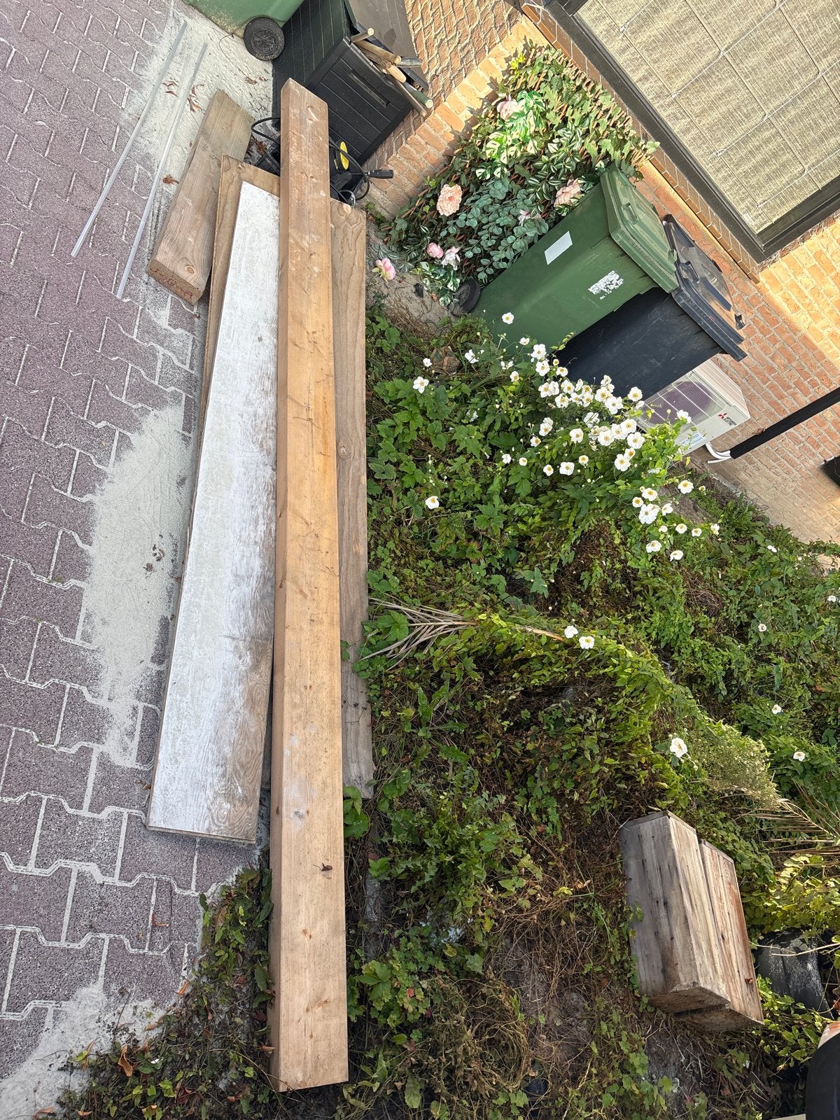 Geschaafde Douglas Houten Balk 3,60m plus kleine balk 1,20, Doe-het-zelf en Verbouw, Gebruikt, Ophalen of Verzenden, Balk, Overige houtsoorten