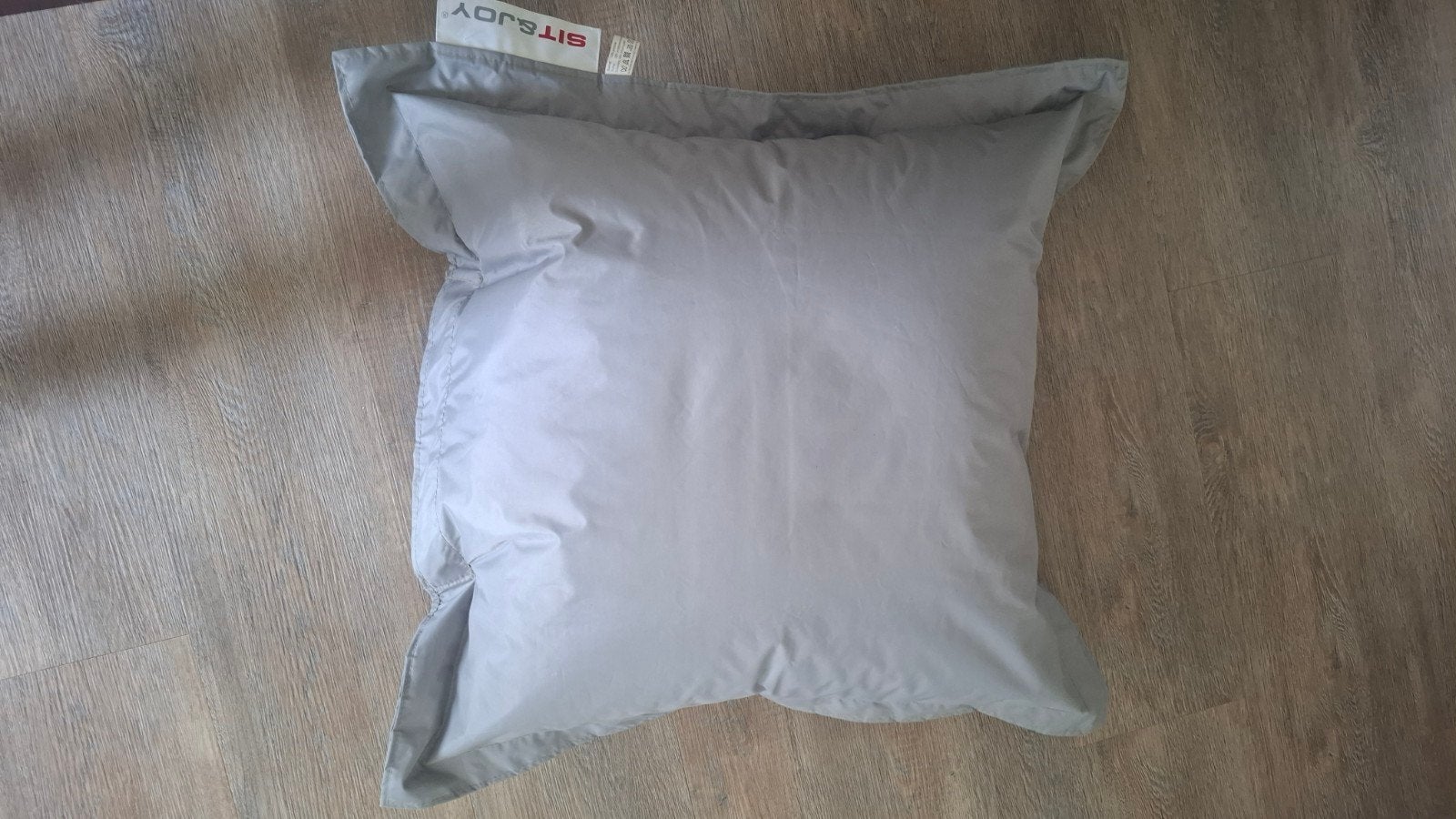 Groot grijs zitkussen 60x60 cm - Gebruikt, Huis en Inrichting, Woonaccessoires | Kussens, Ophalen, Gebruikt, Vierkant, Grijs