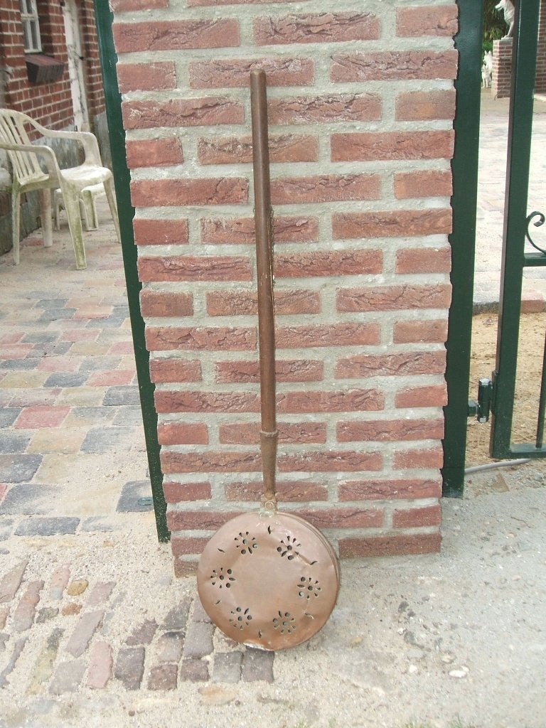 Antieke roodkoperen beddenpan, deksel ajour gezaagd., Ophalen of Verzenden