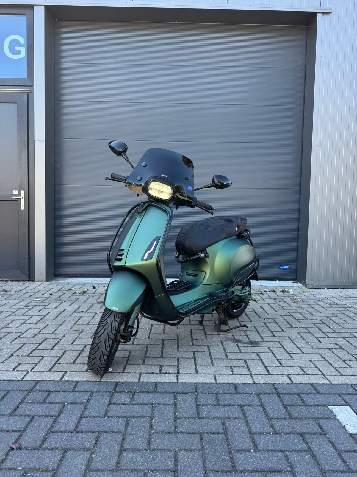 Vespa Sprint 2018, full option, Akrapovic, Ophalen