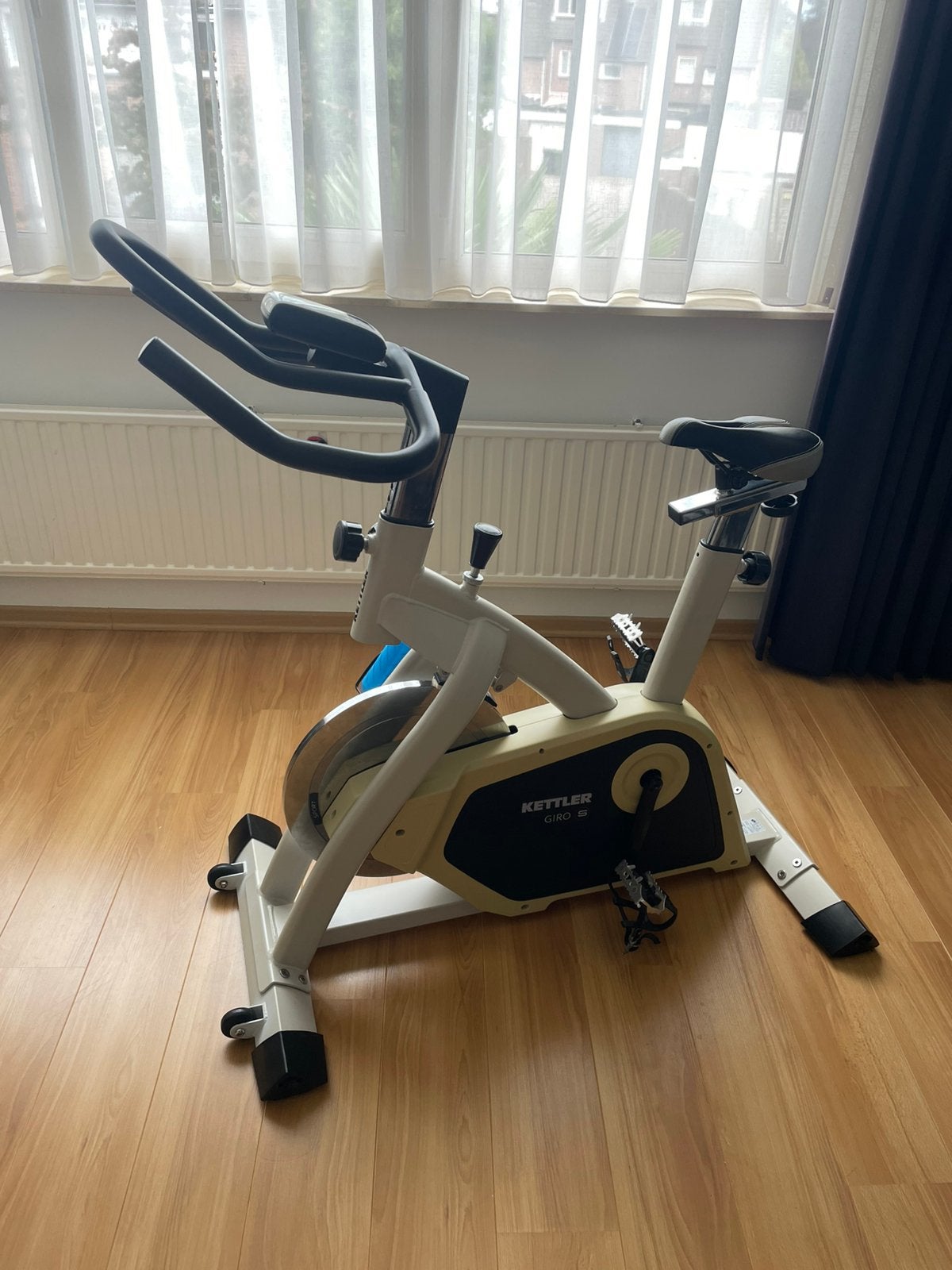 Spinfiets, Ophalen, Zo goed als nieuw, Metaal, Spinningfiets