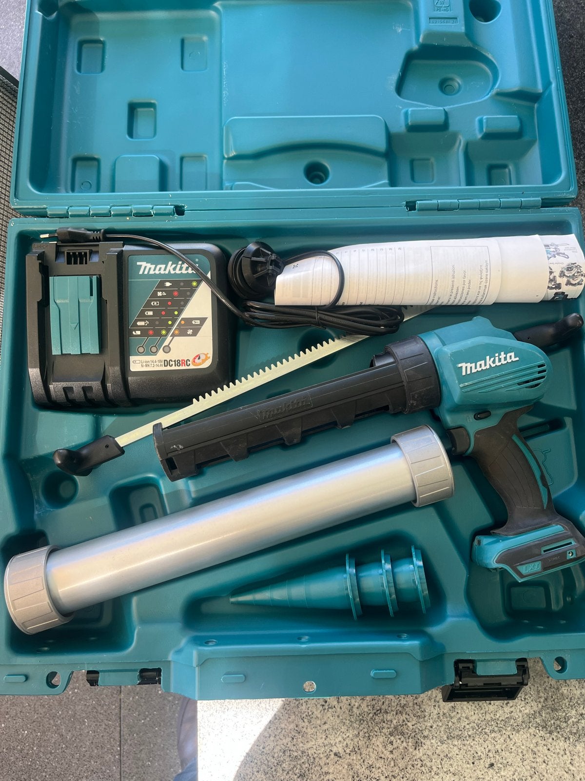 Makita DCG180ZXK Kitspuit - Accu Kitpistool, Verzenden, Zo goed als nieuw, Kitspuit, Makita