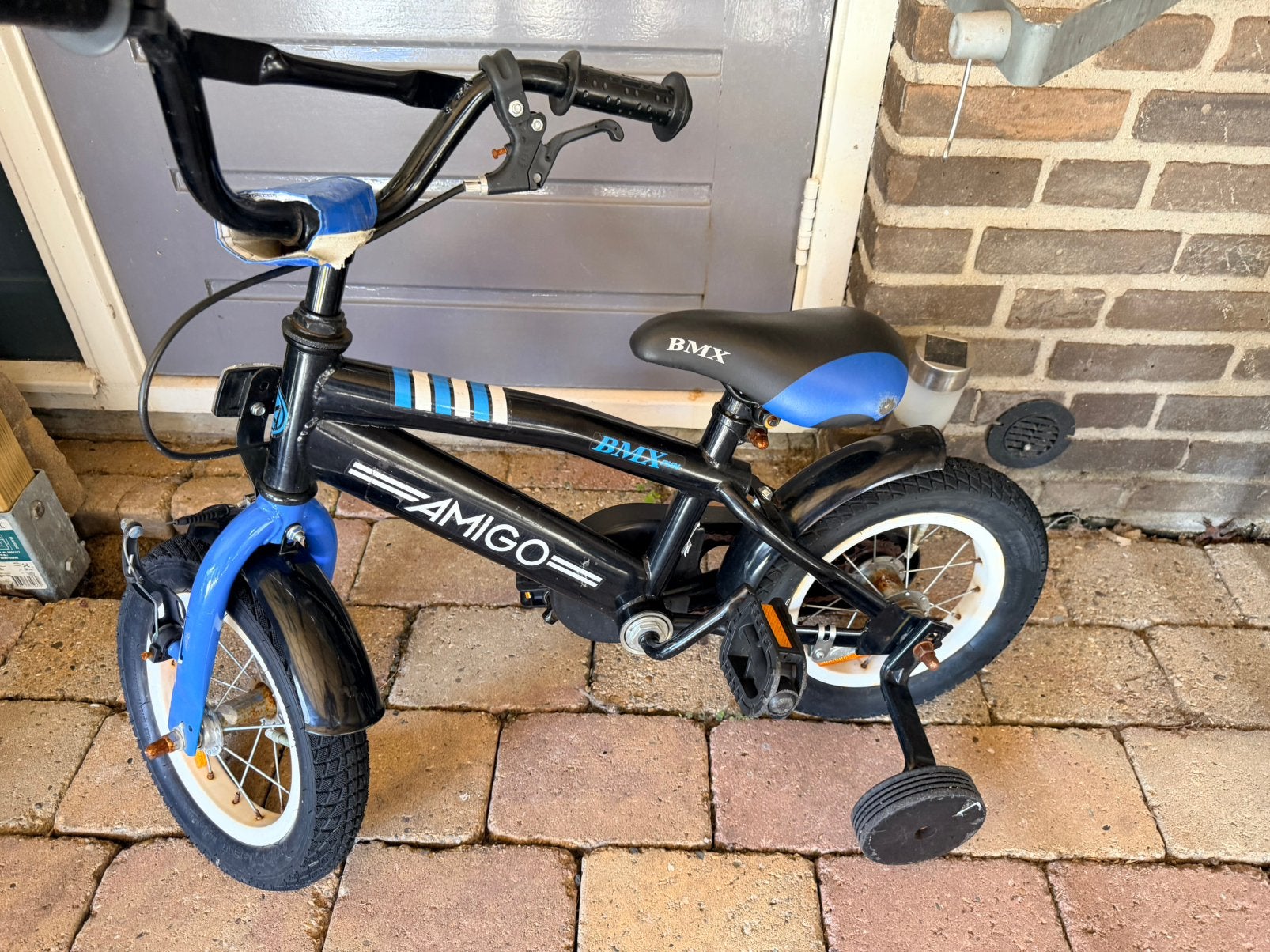 Amigo kinderfiets 12 inch, Ophalen, Zo goed als nieuw, Minder dan 16 inch, Zijwieltjes