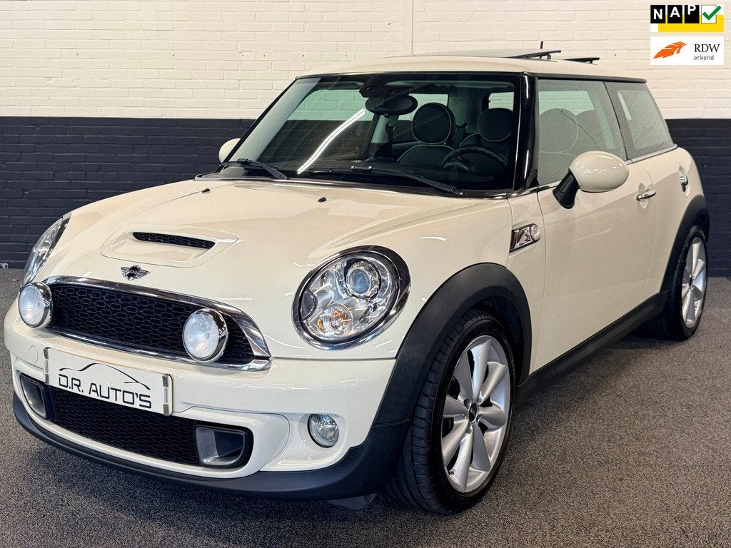 Mini Mini Cooper S 1.6 Turbo Chili | Leder | Xenon | Schuifd, Voorwielaandrijving, Euro 5, Automatische klimaatregeling, Gebruikt