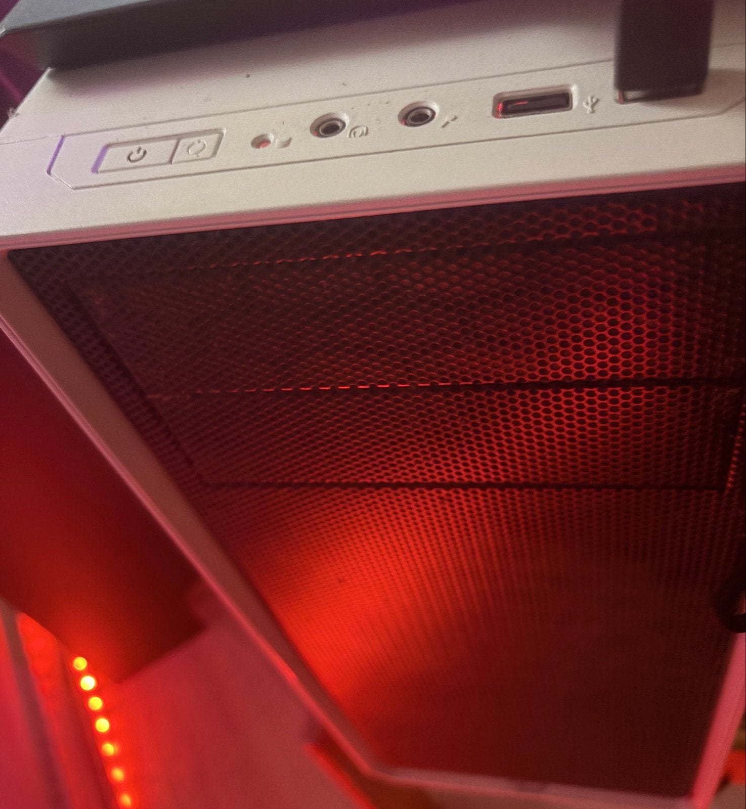 Krachtige Gaming PC met RTX 3050 en RGB-verlichting, Computers en Software, Ophalen, 32 GB, Zo goed als nieuw, Gaming