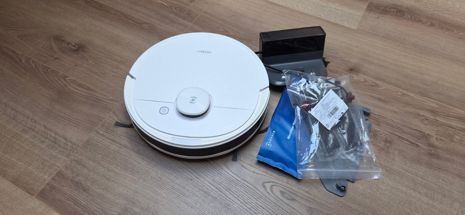 Ecovacs Deebot N8 Robotstofzuiger - Defect wiel, Ophalen, Ecovacs, Robotstofzuiger, Niet werkend