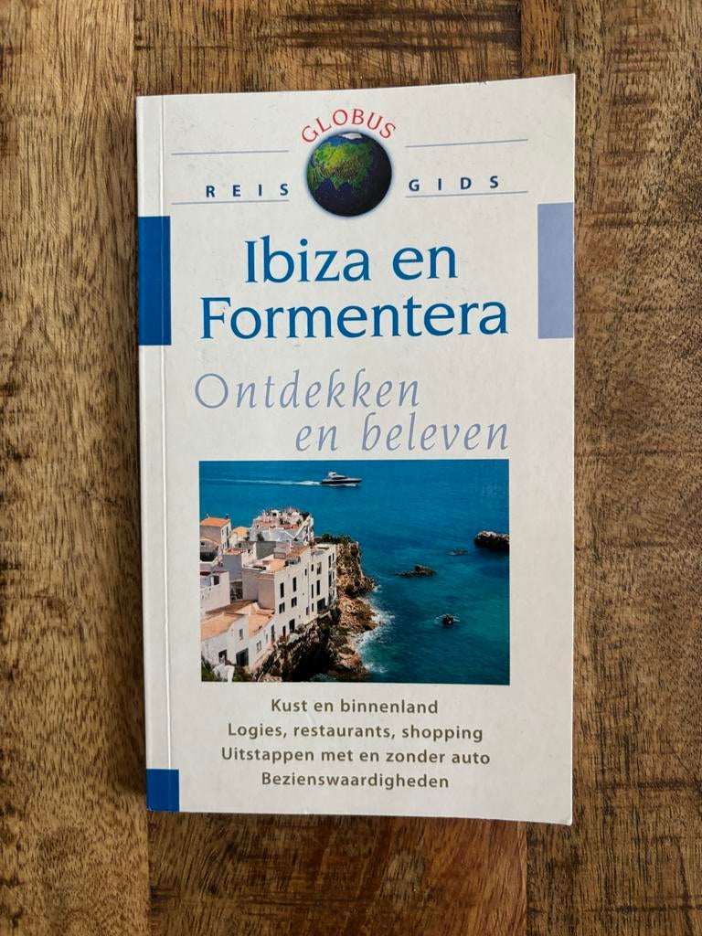 Globus Reisgids Ibiza en Formentera Ontdekken en Beleven, Overige merken, Europa, Ophalen of Verzenden, Zo goed als nieuw