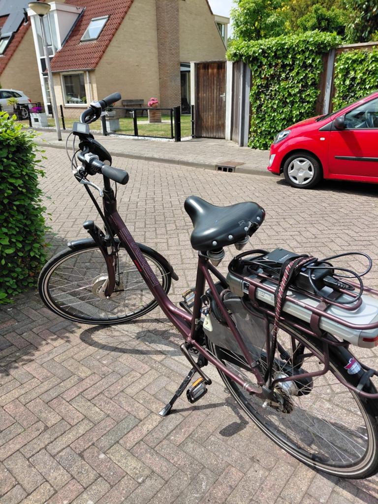 Nette elektrische batavus dames fiets, Fietsen en Brommers, Elektrische fietsen, 51 tot 55 cm, Ophalen of Verzenden, Gebruikt