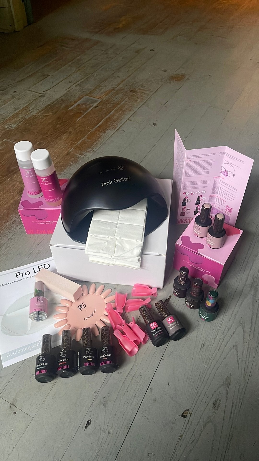 Pink Gellac set, Ophalen of Verzenden, Zo goed als nieuw, Overige kleuren, Handen en Nagels