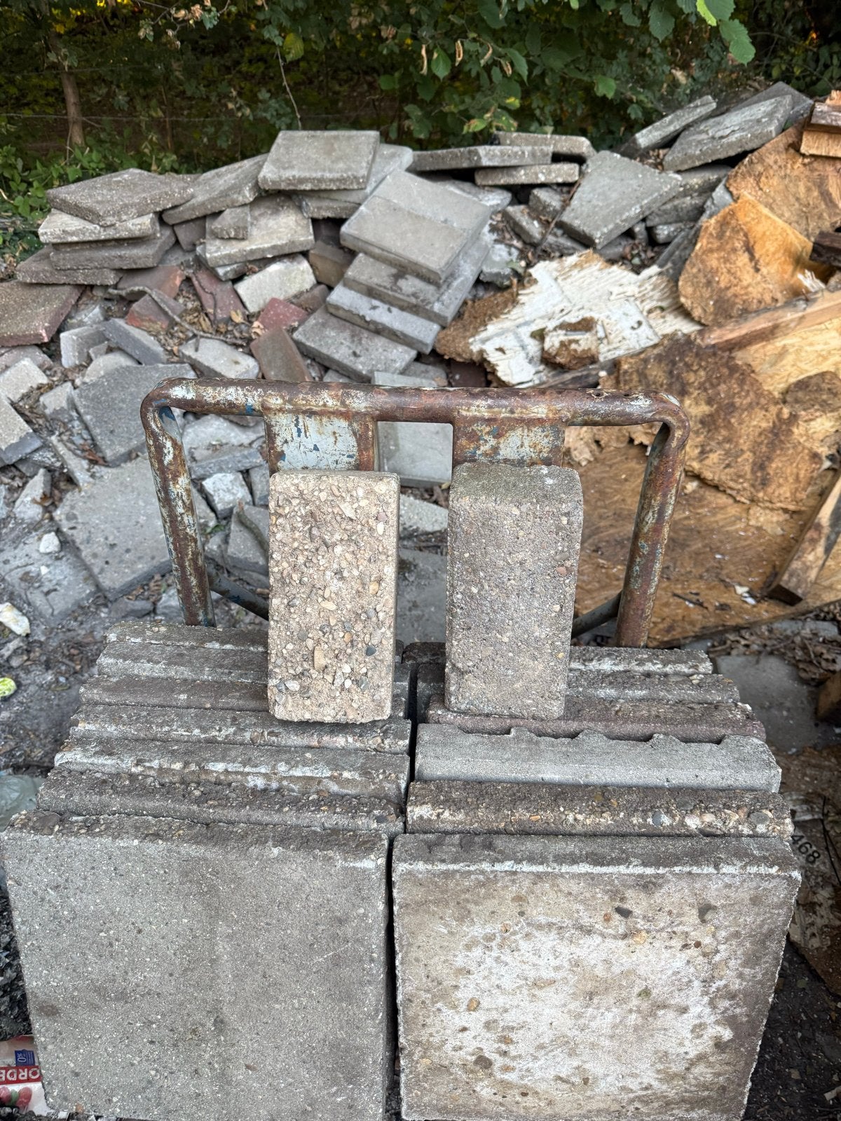 Betontegels en klinkers voor tuin of oprit, Ophalen, Gebruikt, 10 m² of meer, Beton