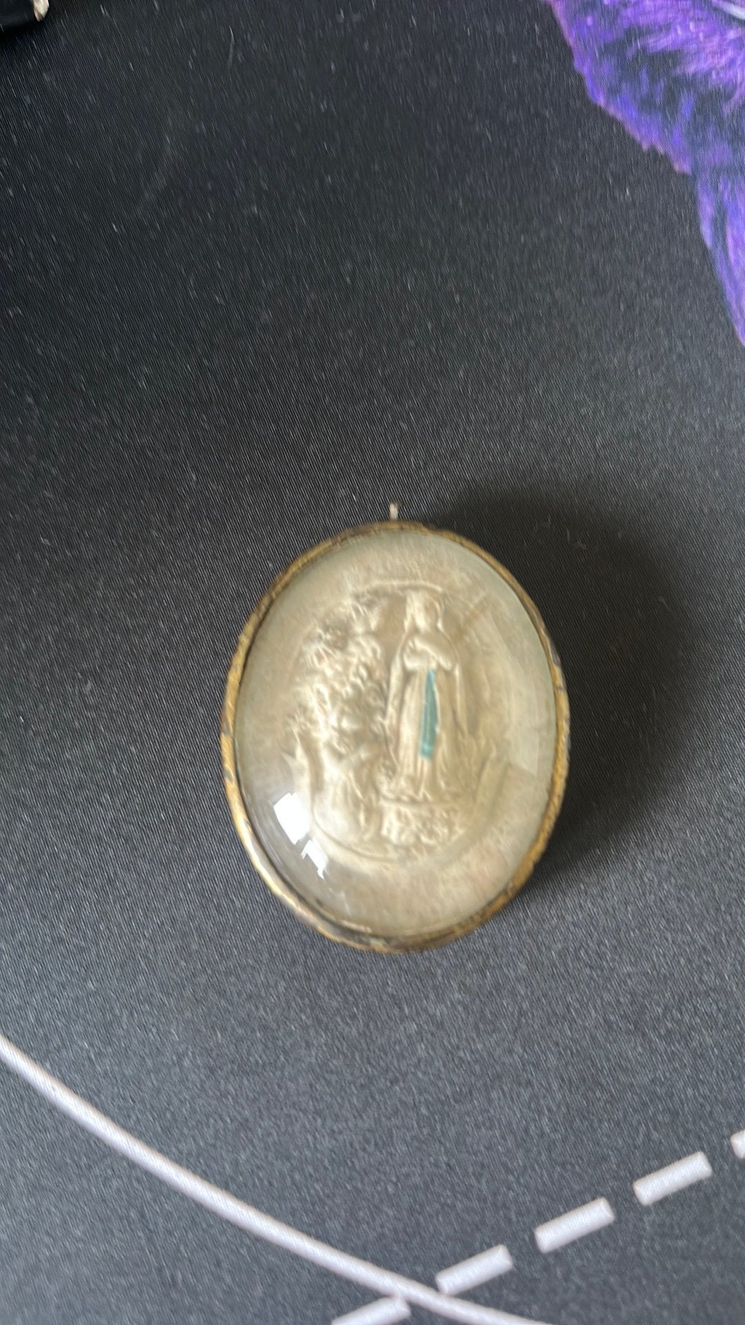 Antieke medallon frans  uit 1920, Ophalen of Verzenden, Gebruikt, Kaart of Prent