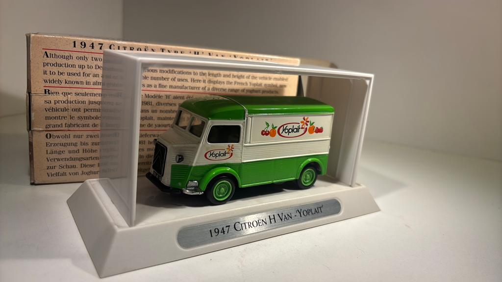 Citroen type h yoplait matchbox 1.43