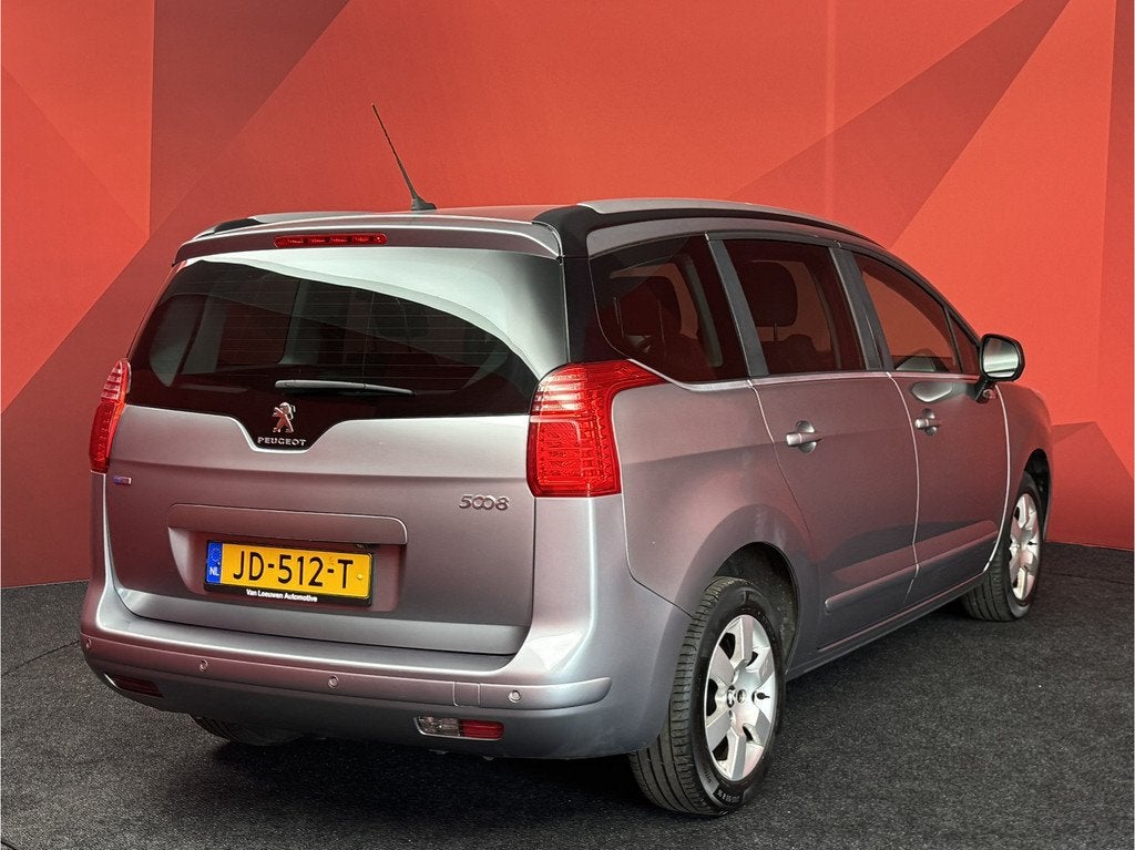 Peugeot 5008 1.2 PureTech Style 5p. | Camera | Navigatie | T, Auto's, Peugeot, Voorwielaandrijving, 745 kg, Stof, Gebruikt