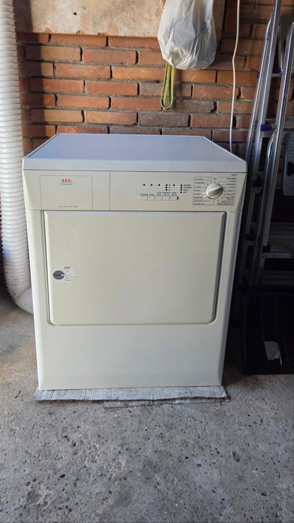 AEG Lavatherm 3660 droger, Witgoed en Apparatuur, Wasdrogers, Ophalen, Gebruikt, Luchtafvoer, 85 tot 90 cm