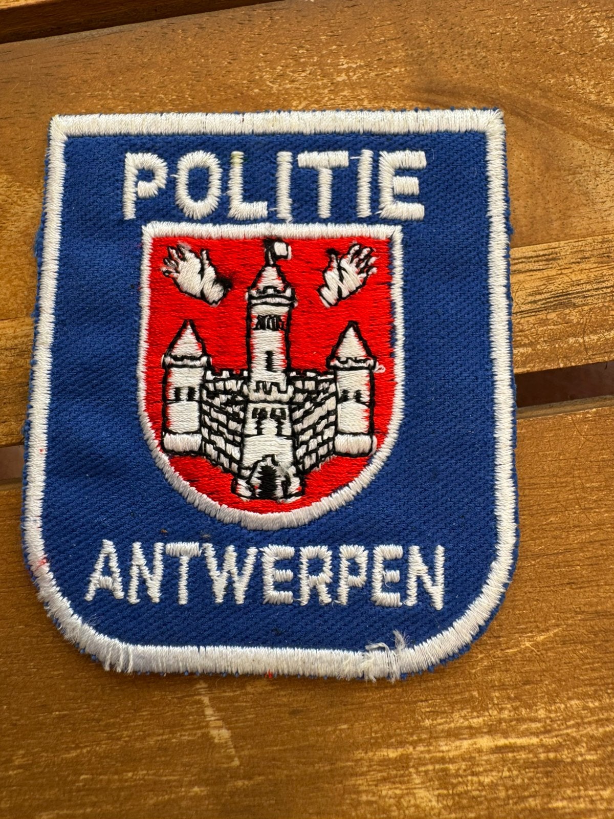 Politie Antwerpen hele oude emblemen genummerd, Ophalen of Verzenden, Overige soorten, Overige gebieden, Embleem of Badge