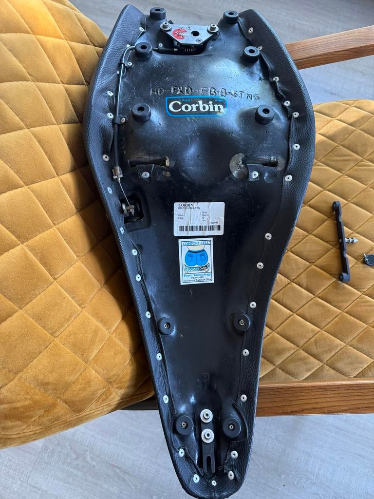 Corbin zadel voor Harley Davidson, Ophalen, Gebruikt
